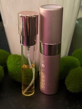 Scent Box Refillable Portable Travel Atomizer + bonus sample Xerjoff Lira